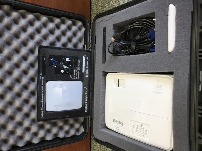 Image of carrying case for digital projector kits