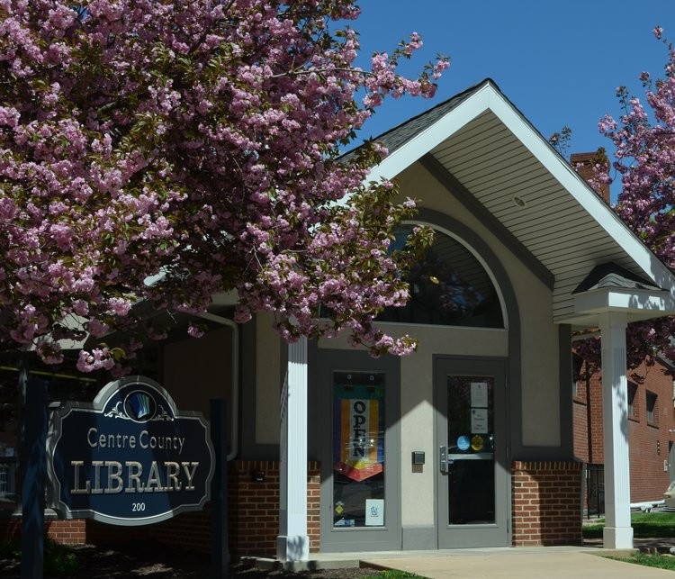 Image of the entryway to the library.