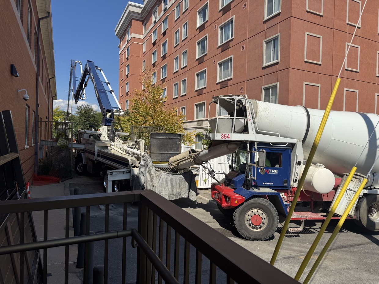 Concrete pouring